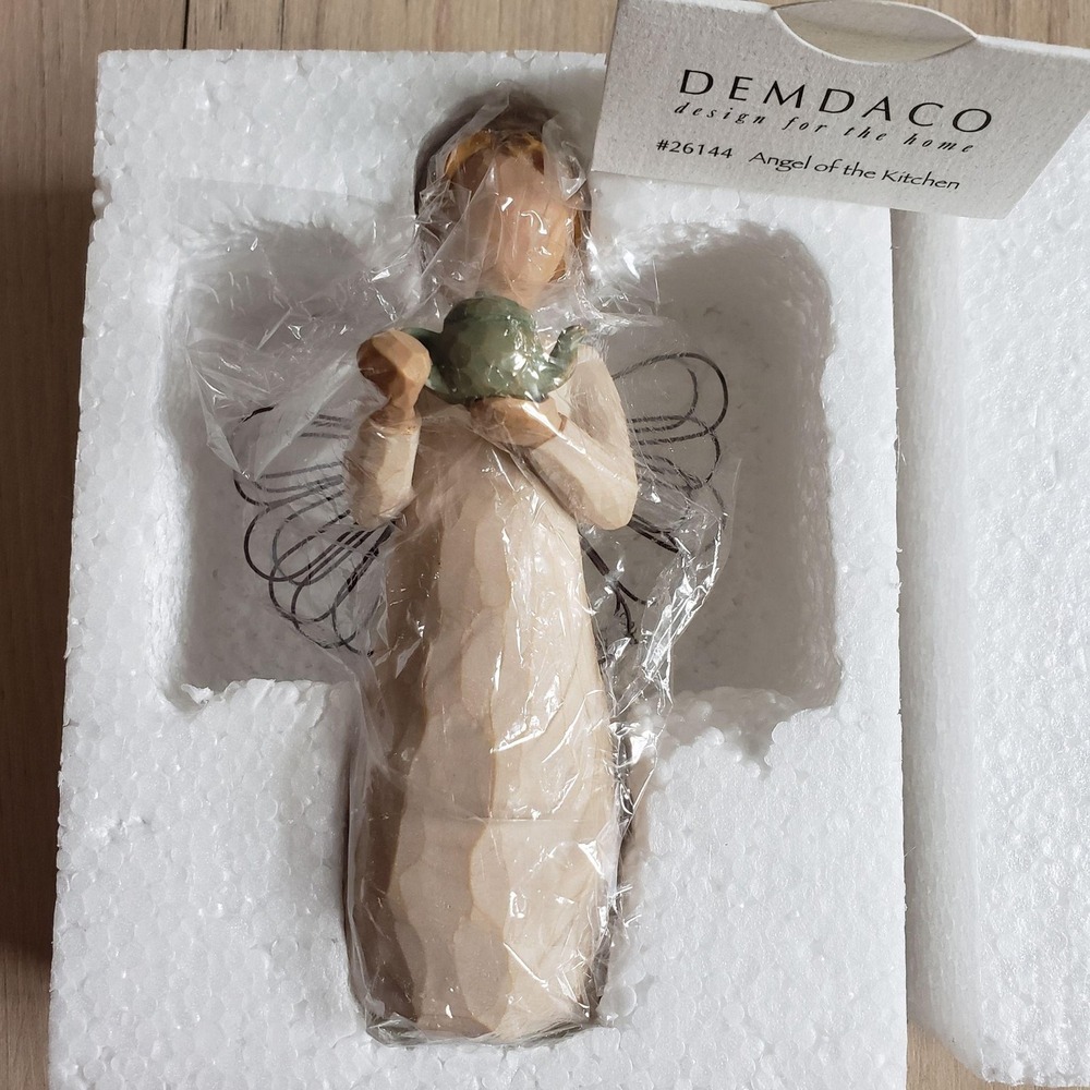 Willow Tree Angel Of The Kitchen Susan Lordi Figurine Small Beige Resin Decor